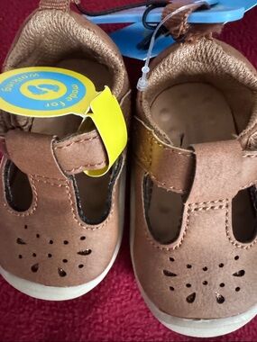 Stride Rite Mary Jane for your baby. Made for walking.